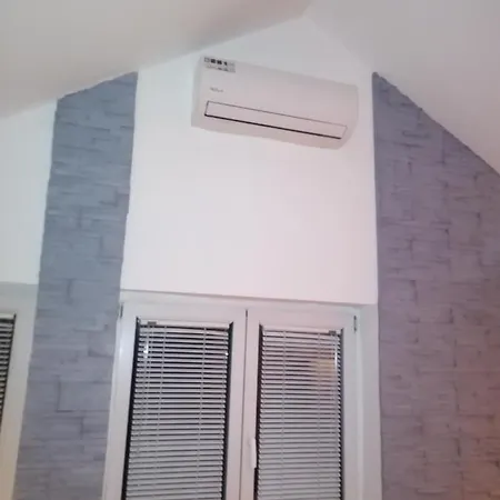 Happy House Apartment Belgrade